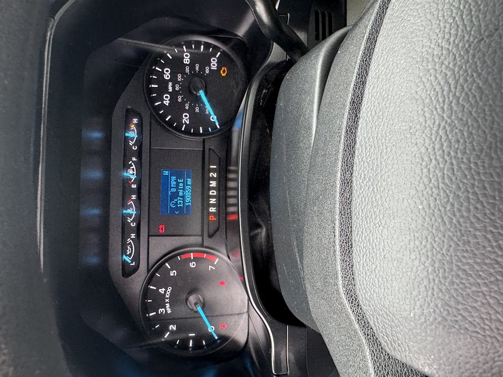 2020 Ford F-250 Super Duty XL's photo